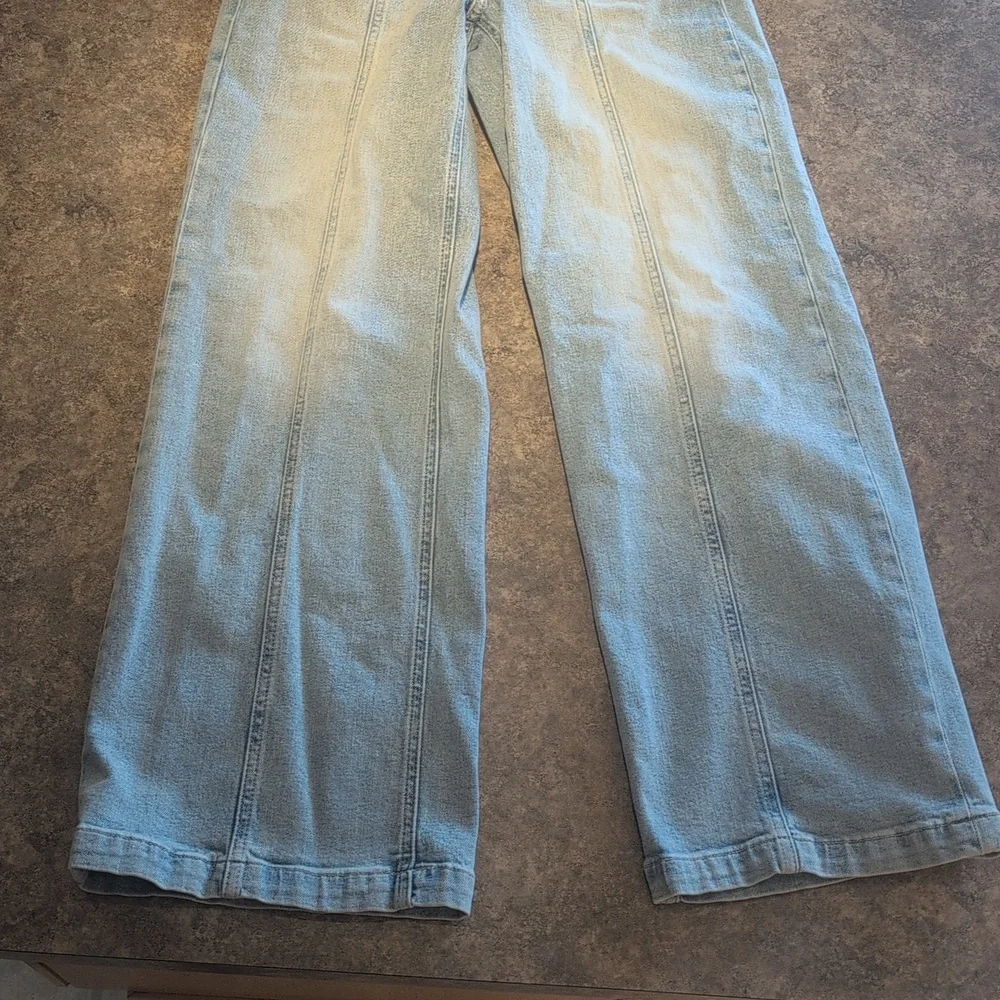 Gap High Rise Stride Wide Leg Jeans - Picture 2 of 5
